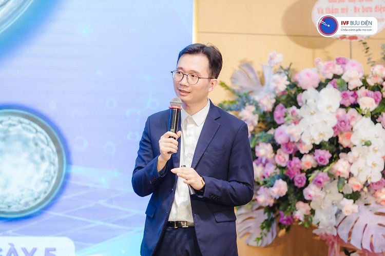 TS.BS Vương Vũ Việt Hà - Giám đốc Trung tâm Hỗ trợ Sinh sản IVF Bưu điện đã điểm lại hành trình hơn 13 năm hình thành và phát triển của Trung tâm IVF BƯu điện