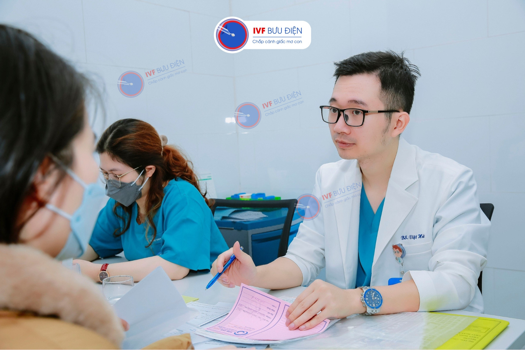 Ths.Bs. Vương Vũ Việt Hà giải đáp cho câu hỏi “Cắt polyp bao lâu thì chuyển phôi IVF?”