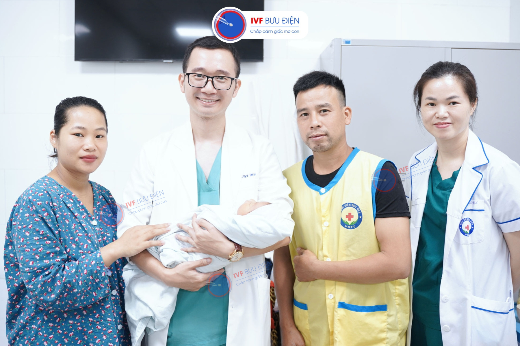 IVF Bưu điện là địa chỉ uy tín để người bệnh buồng trứng đa nang gửi gắm niềm tin