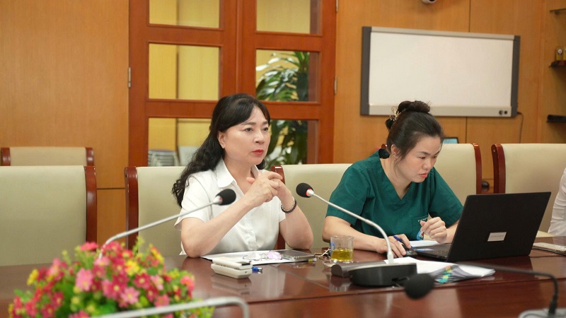 , BS.CKI Nguyễn Thị Nhã – Giám đốc Trung tâm Hỗ trợ sinh sản Bệnh viện Bưu điện - thành viên hội đồng xét duyệt