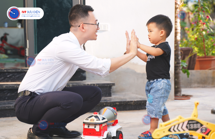 17 Năm Tìm Con Và Hành Trình Chữa Trị Cho Con Đầu Mắc Bại Não Thể Vận Động